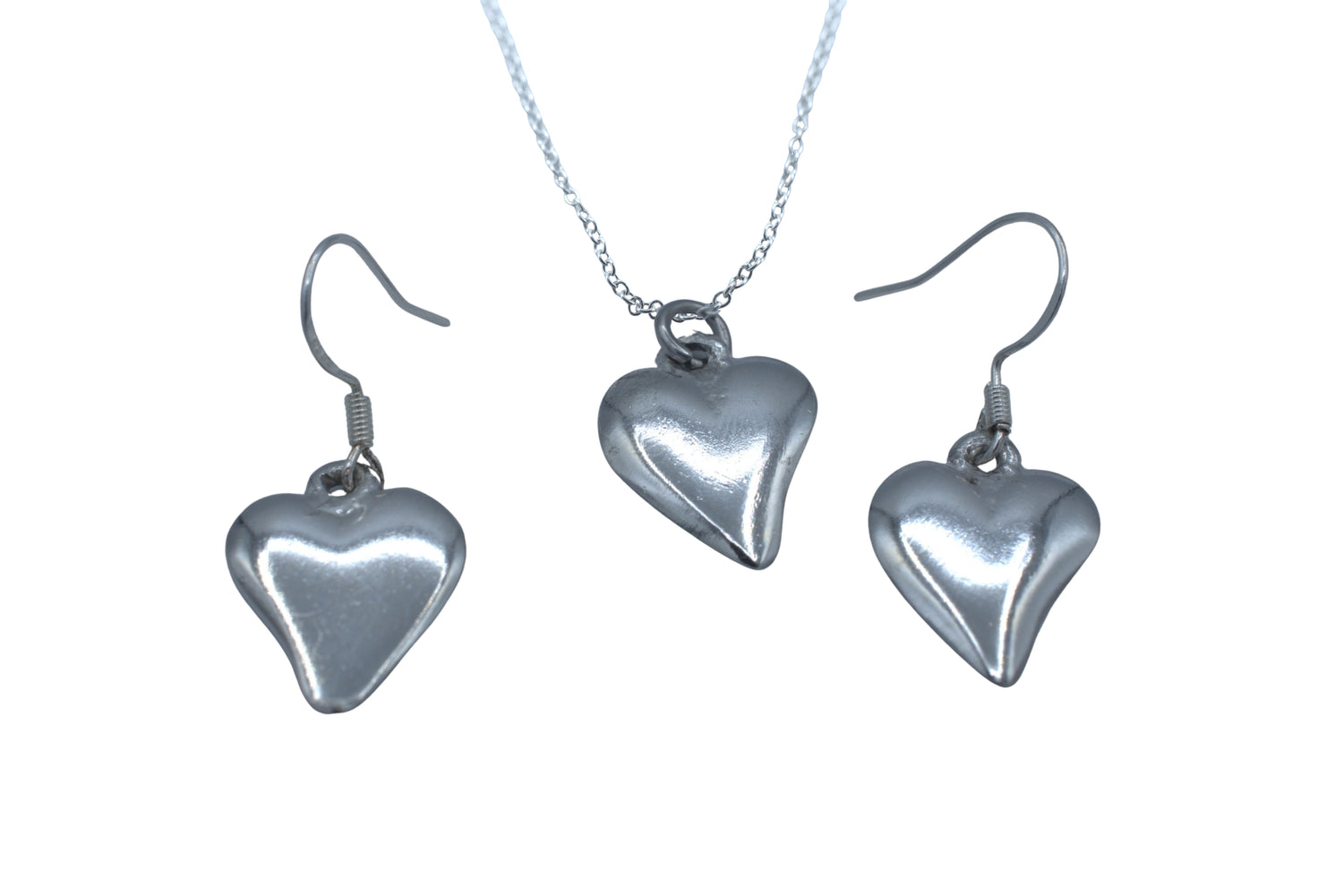 Tin Off Shape Heart Matching Set